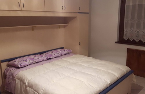 Montan-Angelin-Arensod Appartement | appartement panoramique dans un chalet avec espace vert