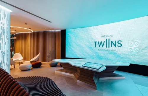 Ibiza Town Station Balnéaire | Panoramic beach views in all inclusive Joy suite at the Ibiza Twiins