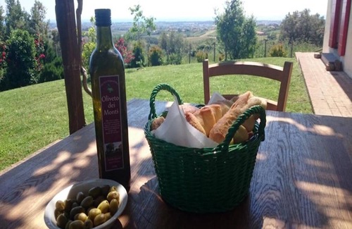 Cerveteri Maison | PANORAMIC FARMHOUSE, SEA AND MOUNTAINS VIEW, NEAR ROME