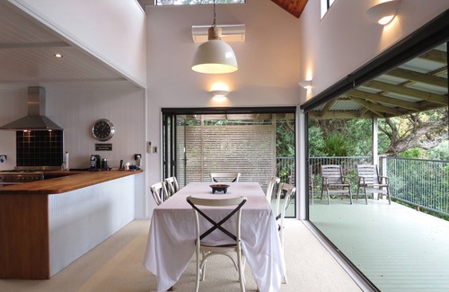Coromandel Maison | Panoramic Harbour Views-Indoor/Outdoor Living-Unlimited Internet/Smart TV/Quiet