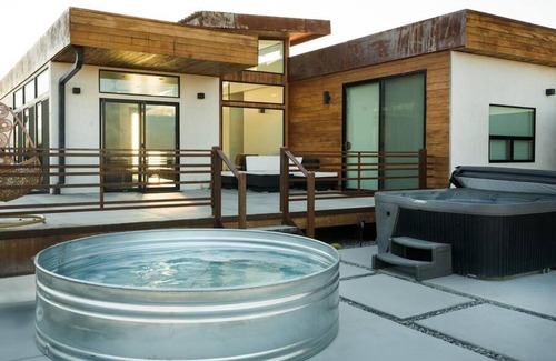 Panorama Heights Maison | Panoramic Heaven - Luxury Designer Property w Spa