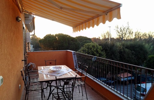 Porto Pozzo Appartement | Panoramic Apartment15 "CorteMannoni"