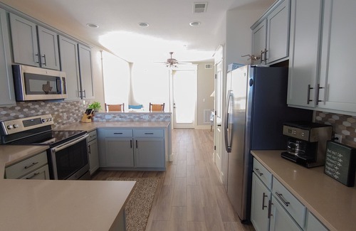Jonestown Copropriété | Beautiful 3 bedroom with 3 bath condo overlooking Lake Travis