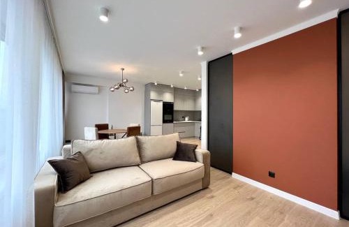 Chisinau Appartement | Panoramic Lake View