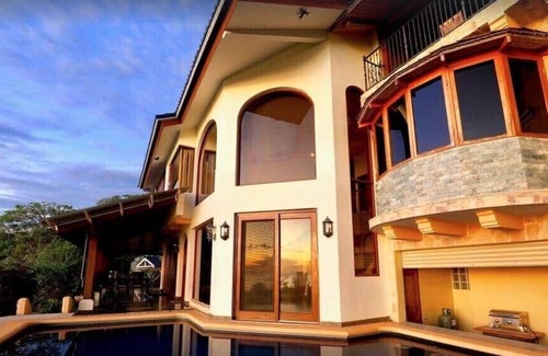 Potrero Maison | Panoramic OceanView 4Bed near Flamingo & Catalinas