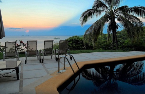 Potrero Maison | Panoramic OceanView 4Bed near Flamingo & Catalinas