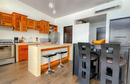 Ballena Maison | 2bdr House in Uvita CARACARA | Panoramic Ocean Views