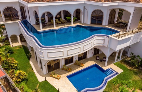 Punta Leona Maison | Vue panoramique sur l'océan Waterfront Luxury Home