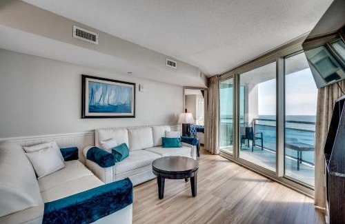 Downtown Myrtle Beach Appartement | Panoramic Oceanfront Condo OO 3rd Floor