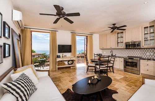 Las Catalinas Appartement | Panoramic Oceanview Balcony in the Heart of Las Catalinas