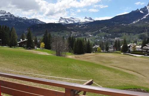 Cortina d'Ampezzo Appartement | Panoramique, au calme, à moins de 1 km du centre-ville