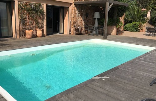 Porto-Vecchio Maison | VUE MER ET MONTAGNE AU CALME PISCINE CHAUFFEE