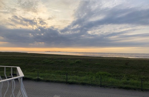 Duhnen Appartement | Panoramic sea view in the Nordseeperle apartment no. 8