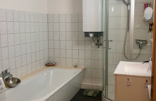 Stiefenhofen Appartement | Panoramic view with 2 balconies and Swedish stove