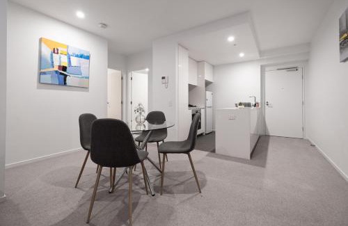 Footscray Appartement | Panoramic Views 2br With Pool And Free Carpark