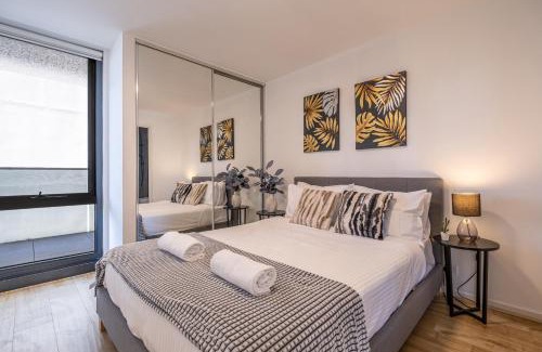 Footscray Appartement | Panoramic Views 2br With Pool And Free Carpark
