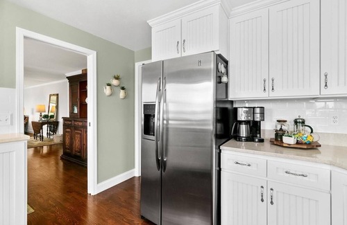 Gig Harbor Maison | Panoramic views, walking distance to downtown and NEW AC