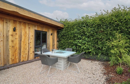 Llangadfan Cottage | PANSI, pet friendly, character holiday cottage in Llangadfan