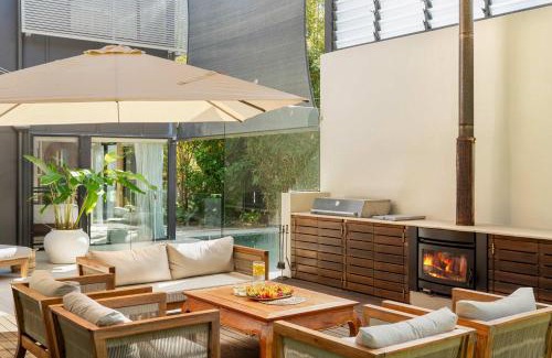 Wurtulla Maison | Pantai Villa on the beach