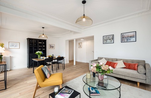 Val-de-Grace Appartement | PANTHÉON / LUXEMBOURG GARDENS CHARMING TWO BEDROOM