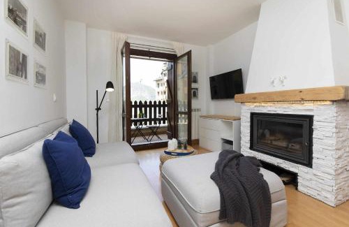 Panticosa Appartement | PanticAsa Azul by BeValle