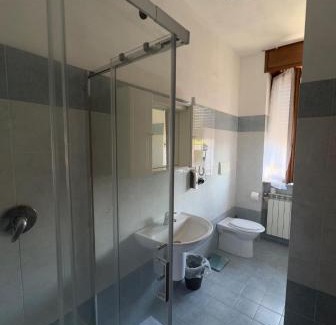 Seregno Appartement | Pantone Cremisi-Seregno Center