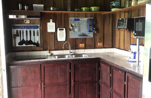 Canton Liberia Cabine | Papagayo ,full Equipado, Aire he Internet Para 4 Personas, Apta Para Mascotas