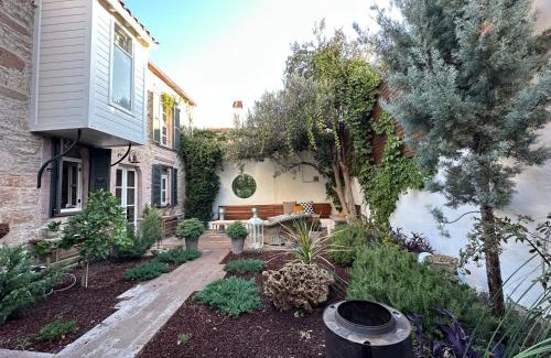 Ayvalik Appartement | Papalina