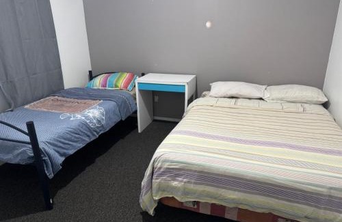 Papamoa Beach Maison | Papamoa Budget Accommodation