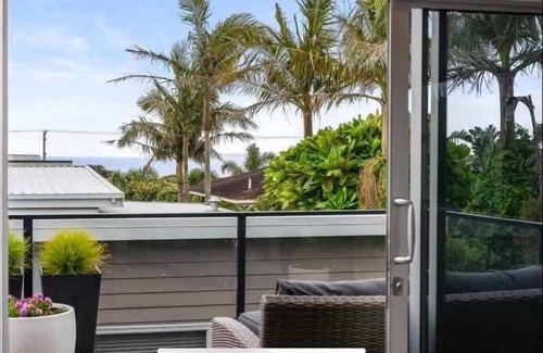 Papamoa Beach Maison | Papamoa Paradise Summ