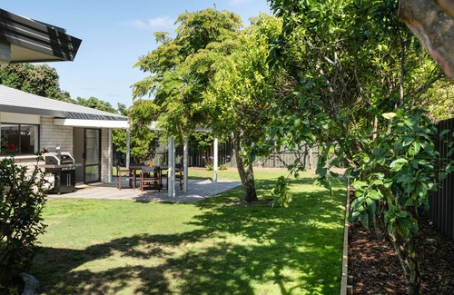 Papamoa Beach Maison | Papamoa Sea Renity - Two minutes walk to beach