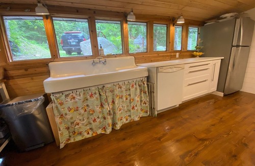 Hastings Highlands Cottage | Papineau Lake cottage and converted boathouse, clean water, sleeps up to 10.