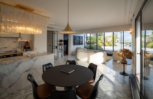 16th Arrondissement Appartement | Par021 - Penthouse with private pool in Paris