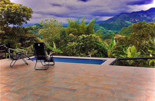 La Vega Maison | " Paraíso Privado en Sasaima " Finca Exclusiva Solo para Ti " Un lugar secreto para descansar con privacidad al 100