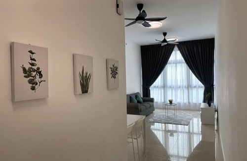 Taman Bukit Mewah Appartement | Paradigm Mall Cozy Stay 2 parkings 7 pax