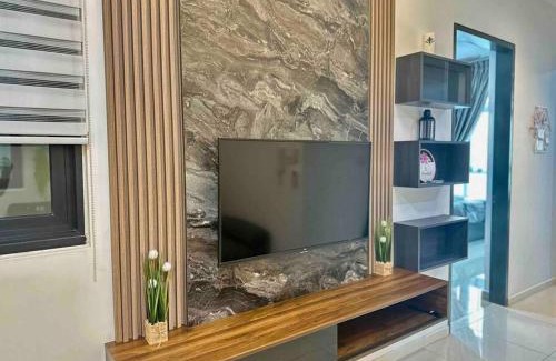 Taman Bukit Mewah Appartement | Paradigm Mall~Paradigm Residence@2BR 5pax