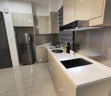 Taman Bukit Mewah Appartement | Paradigm Mall Perfect City View 4pax