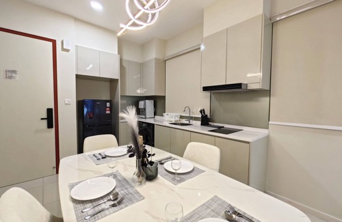 Taman Bukit Mewah Appartement | Paradigm Residence By Antlerzone