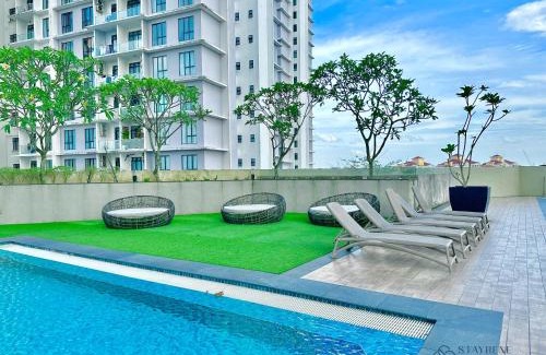Taman Bukit Mewah Appartement | Paradigm Residence Johor Bahru by Stayrene