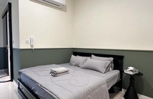 Taman Bukit Mewah Appartement | Paradigm Residence Studio 4pax 2King bed Netflix WiFi