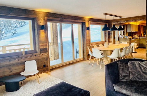 Vex Chalet De Ski | Paradis Perdu SKI IN & QUIET chalet 14 personnes