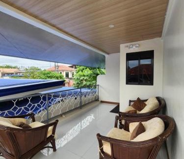 Ubay Lit Et Petit-Déjeuner | paradise apartment