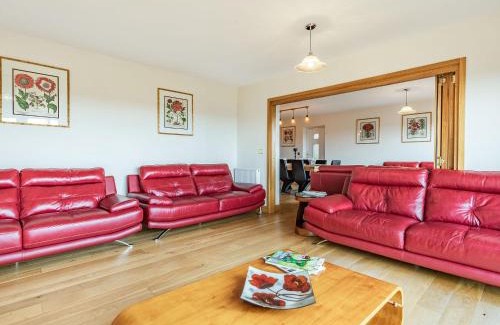 Cinderford Maison | Paradise