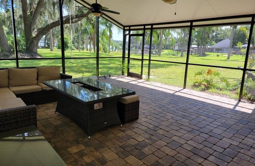 Lutz Maison | Paradise in Lutz