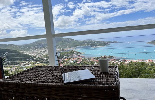 Estate Lerkenlund Maison | Enjoy spring in St. Thomas! Paradise, Privacy, Pool, Panoramic View, Sleeps 8