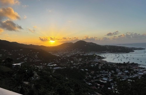 Estate Lerkenlund Maison | Enjoy spring in St. Thomas! Paradise, Privacy, Pool, Panoramic View, Sleeps 8