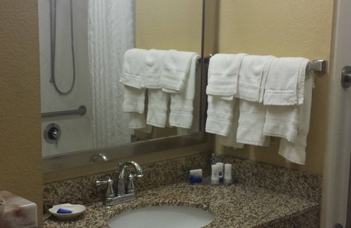Towanda Hôtel | Paradise Inn & Suites