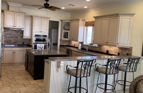 Freeport Maison | Paradise is Due South! One level main house and 2 story complete guest house.