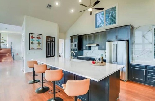 Travis Landing Maison | Paradise on Lake Travis
