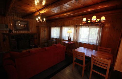 Bayfield Maison | Paradise on the Lake